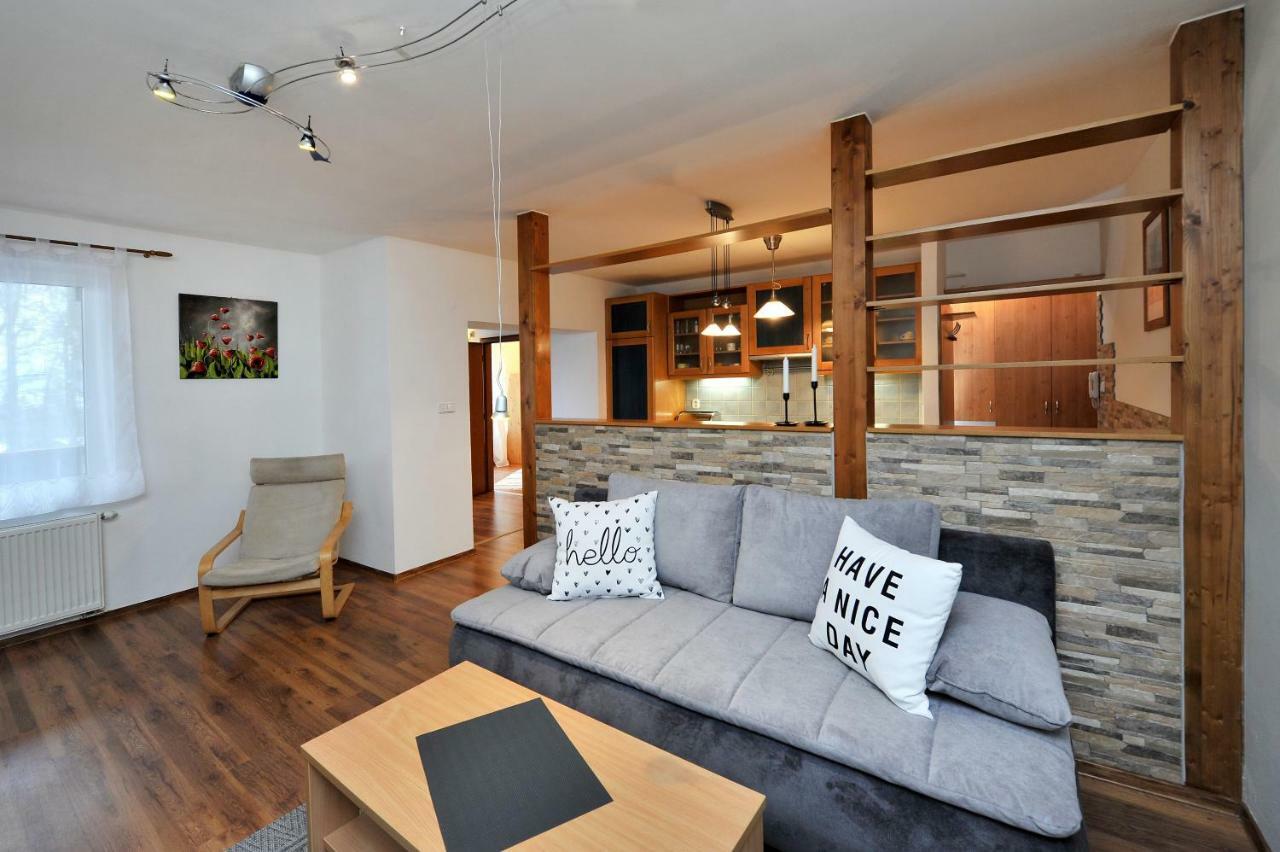 Apartman Zara เวลคี สลาวโคว์ ภายนอก รูปภาพ