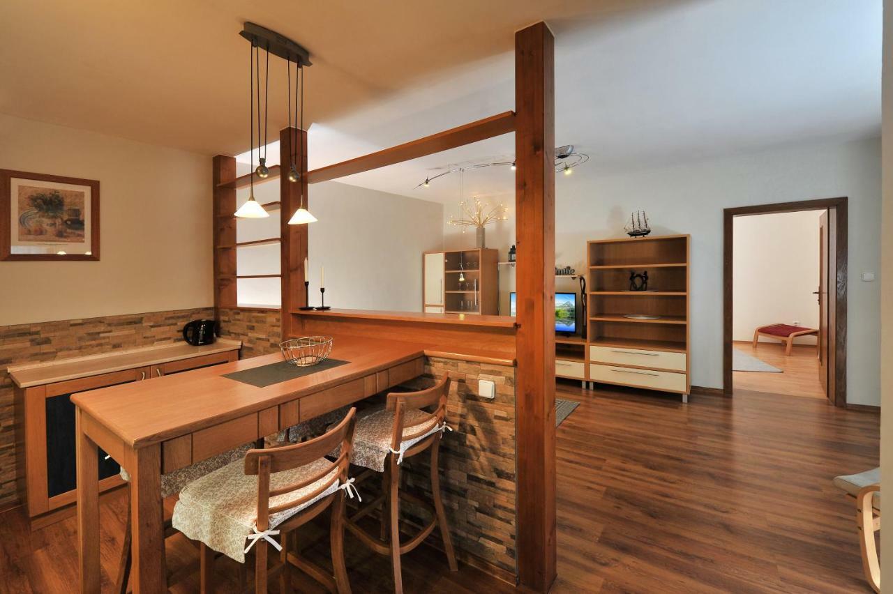 Apartman Zara เวลคี สลาวโคว์ ภายนอก รูปภาพ